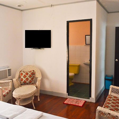 Isla Bonita Beach Resort Сан Хуан Екстериор снимка
