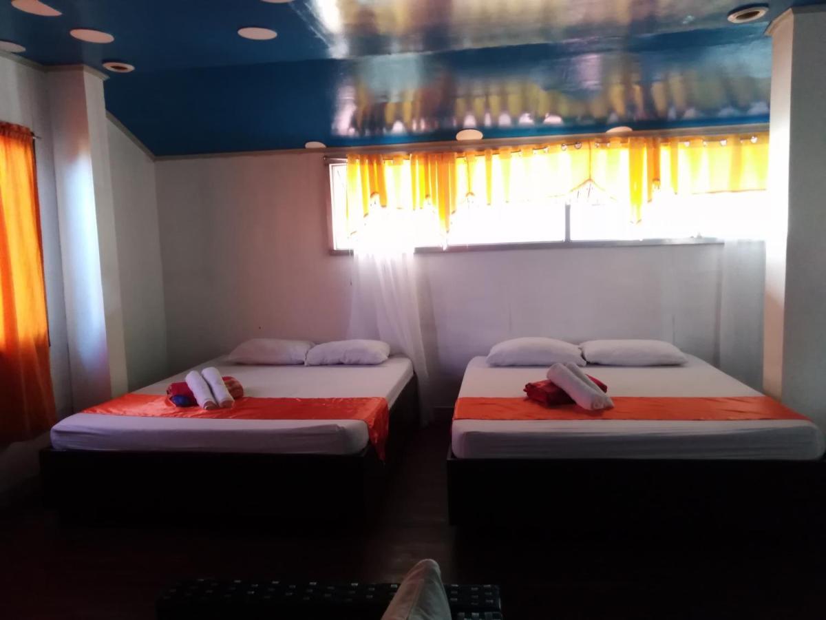 Isla Bonita Beach Resort Сан Хуан Екстериор снимка