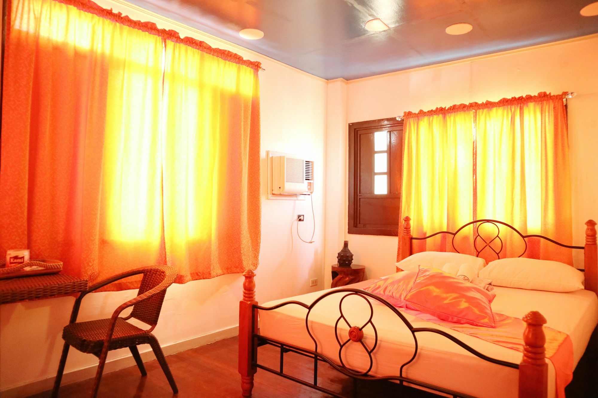 Isla Bonita Beach Resort Сан Хуан Екстериор снимка