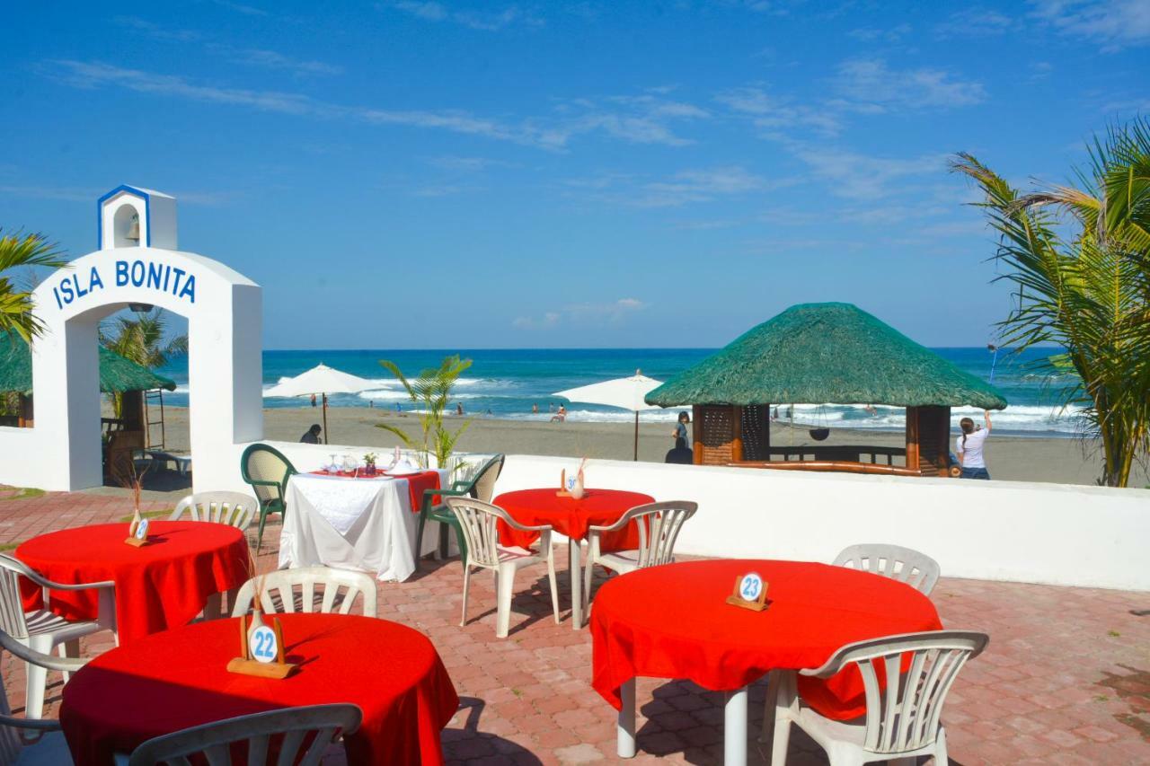 Isla Bonita Beach Resort Сан Хуан Екстериор снимка